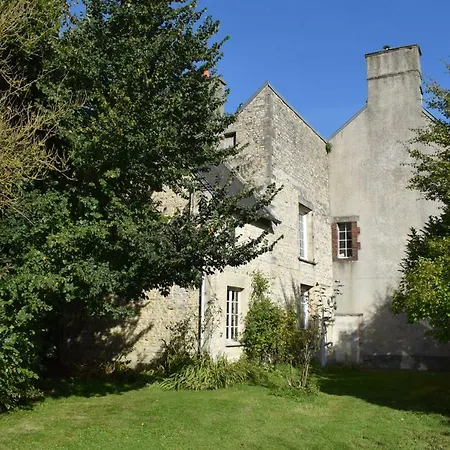 Le Manoir Des Doyens بايو