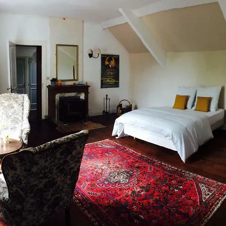 Le Manoir Des Doyens * بايو