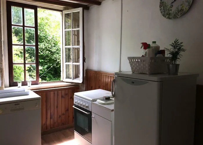 Le Manoir Des Doyens بيت للعطل *