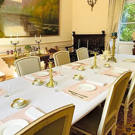 بيت للعطل Le Manoir Des Doyens *