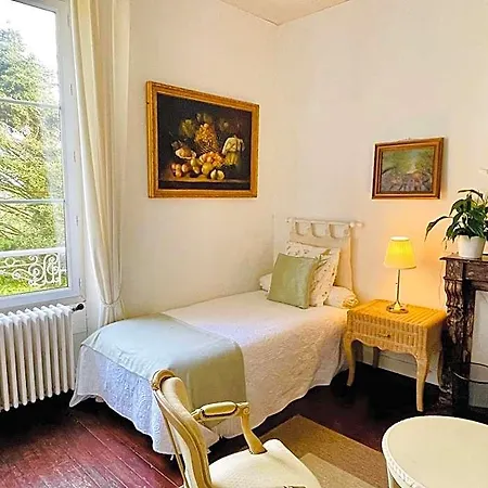 Le Manoir Des Doyens بيت للعطل *