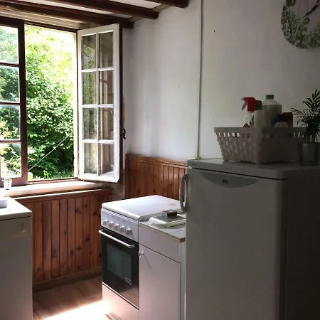 Le Manoir Des Doyens Сasa de vacaciones *